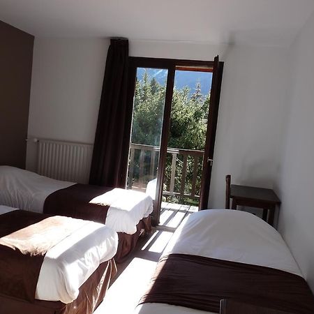 Auberge De Violaine Le Monêtier-les-Bains Стая снимка