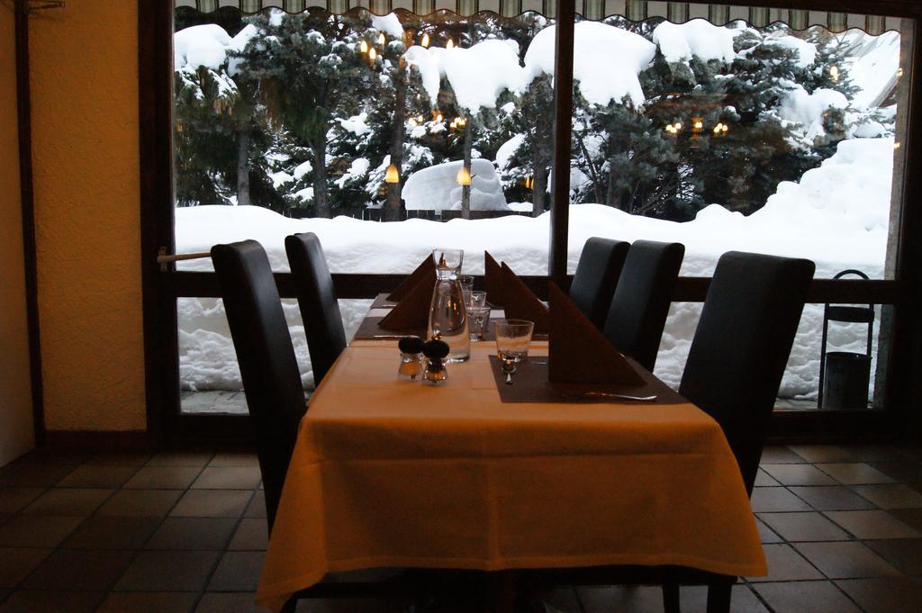 Auberge De Violaine Le Monêtier-les-Bains Екстериор снимка