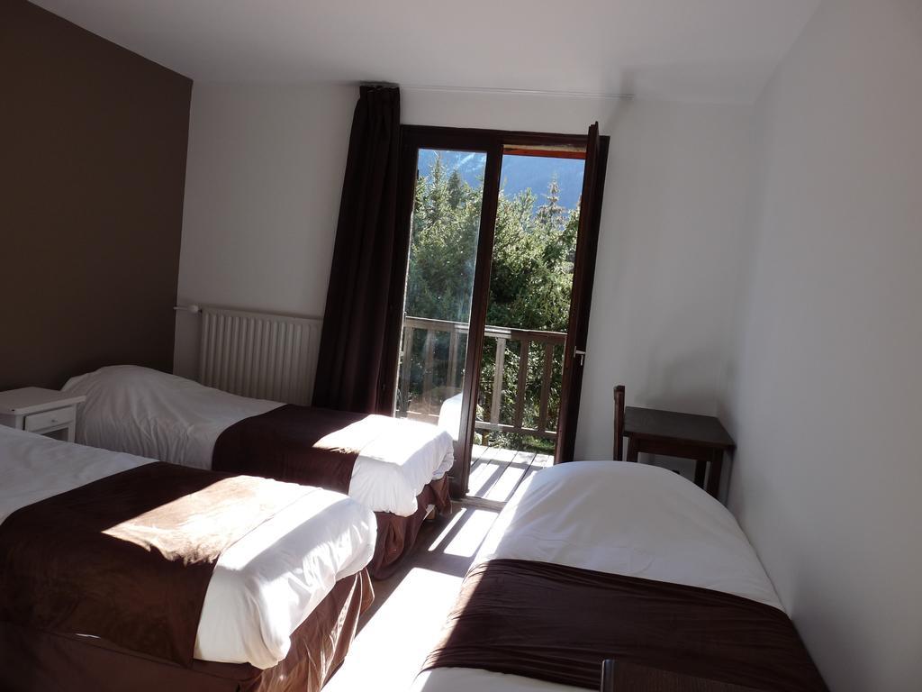 Auberge De Violaine Le Monêtier-les-Bains Стая снимка