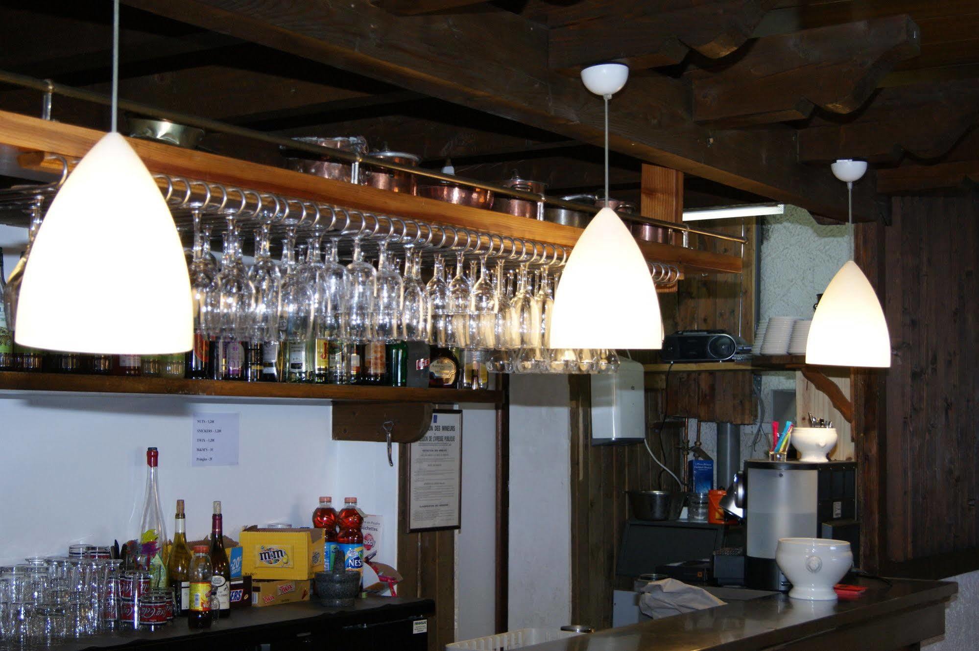 Auberge De Violaine Le Monêtier-les-Bains Екстериор снимка